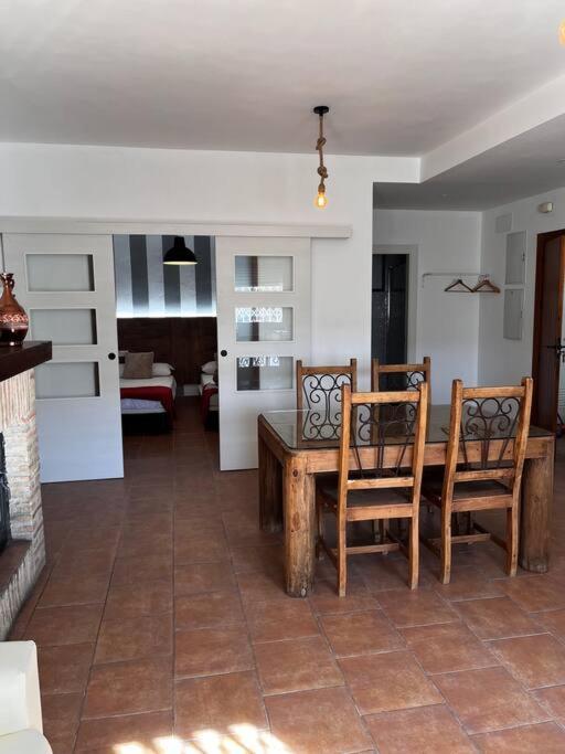 Apartamento La Casa De La Avenida Cenes De La Vega Exterior foto